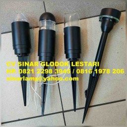 Lampu Taman LED 5W atau Halogen 20W